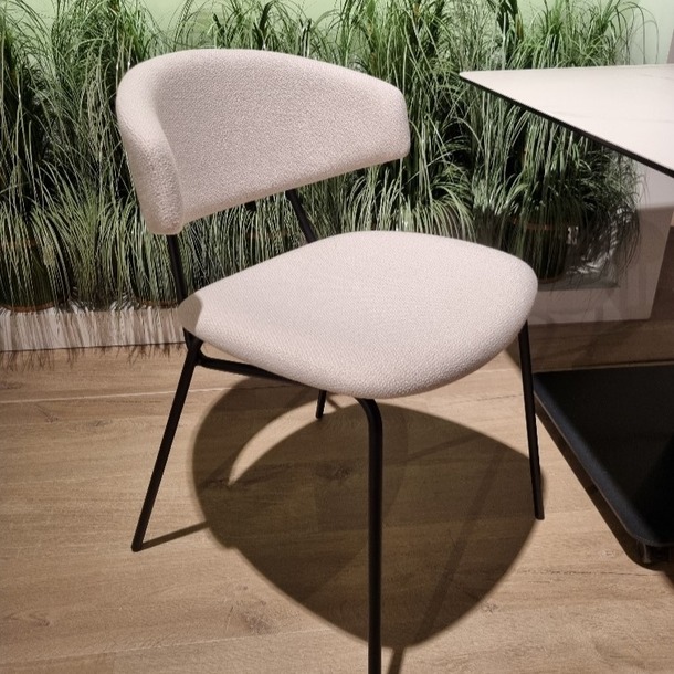 Calligaris Sophia eetkamerstoel (in stof) - 0